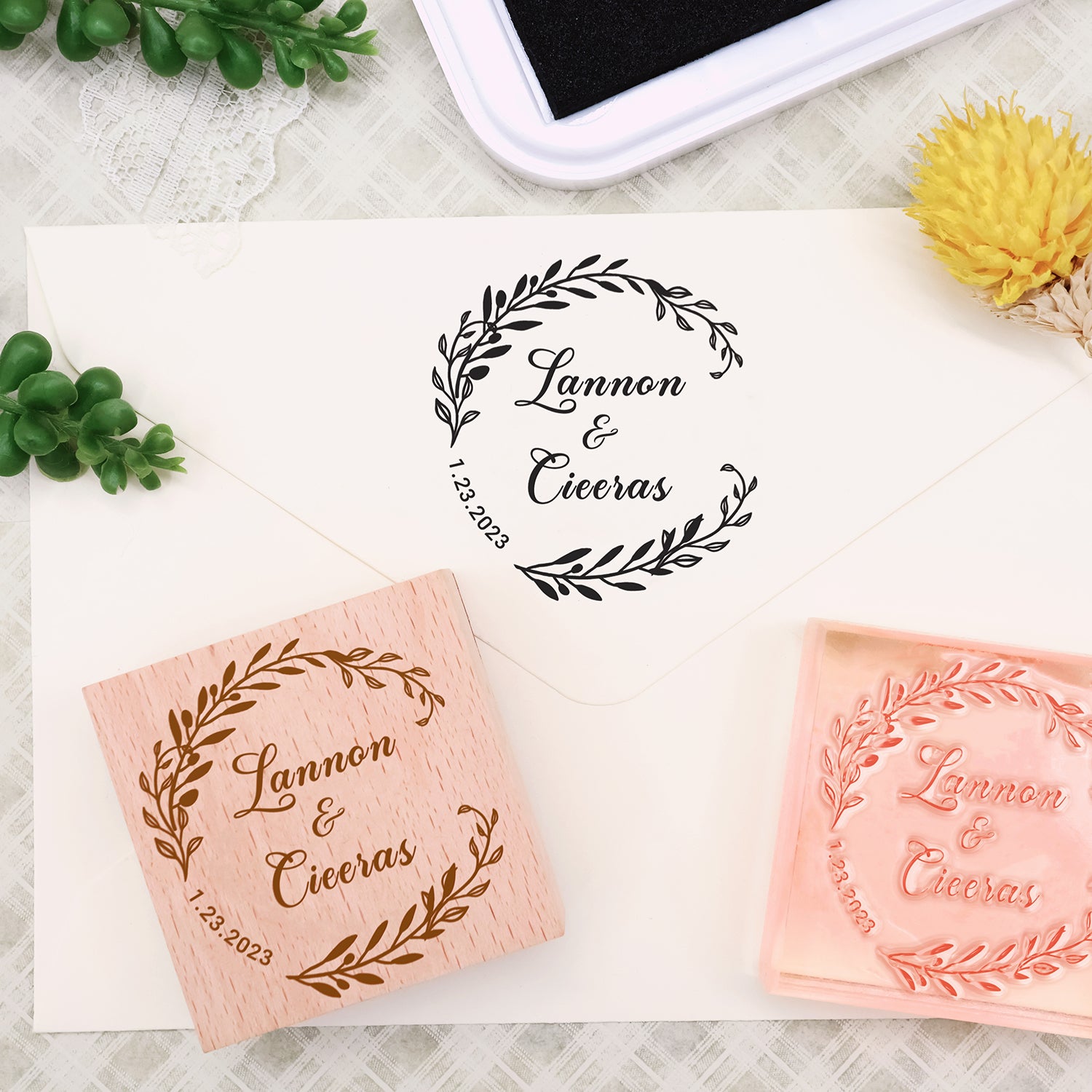 Carimbo de Borracha de Casamento com Nome Personalizado (18 designs) Custom-Name-Wedding2