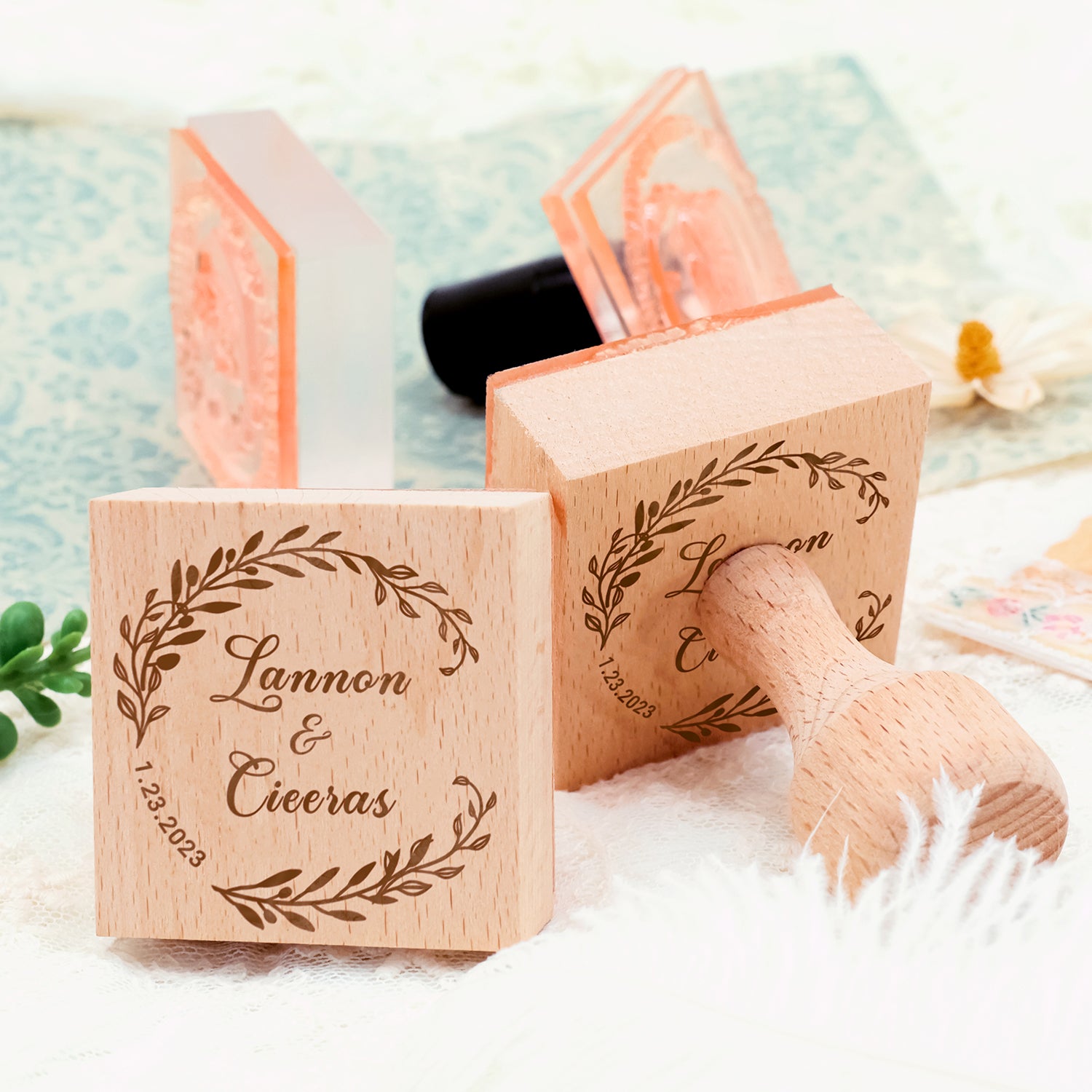 Carimbo de Borracha de Casamento com Nome Personalizado (18 designs) Custom-Name-Wedding3