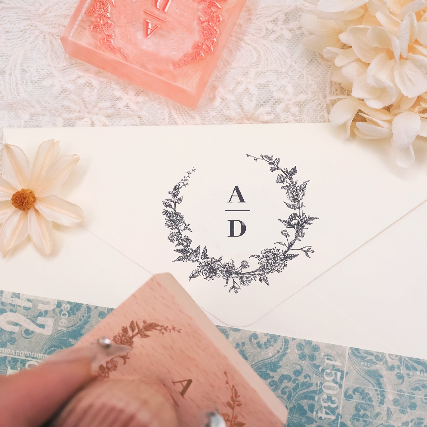 Carimbo de Borracha de Monograma de Casamento Botânico Personalizado (18 Designs)3