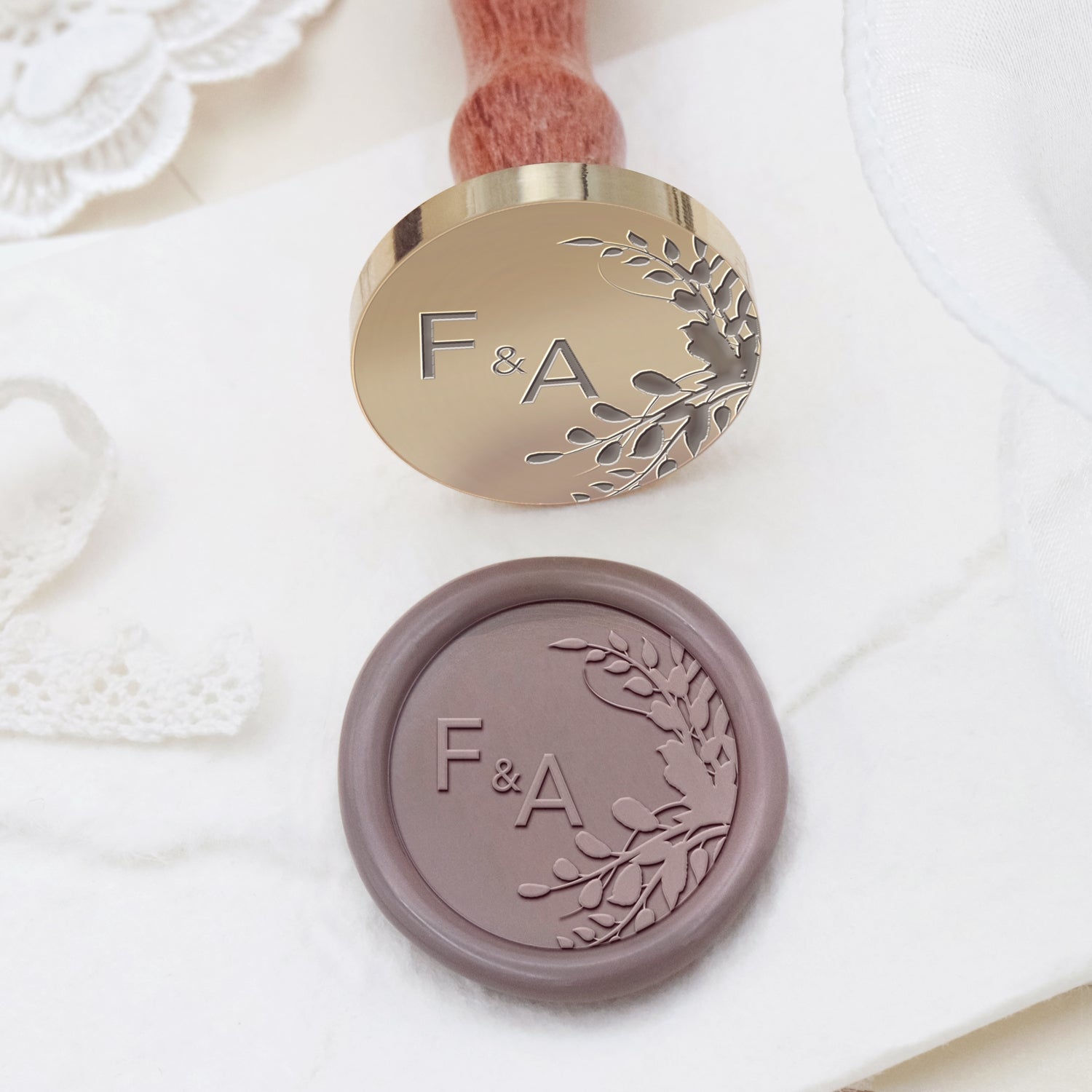 Carimbo de Lacre com Monograma Botânico Sem Bordas Personalizado para Casamento - Estilo 25 2