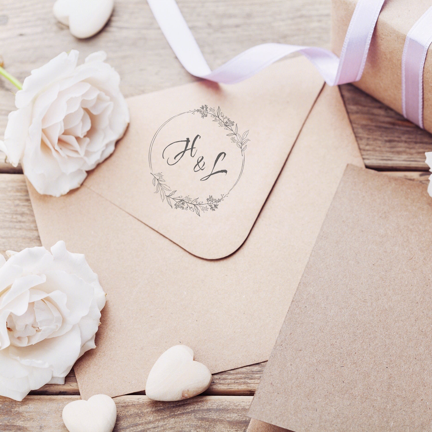 Carimbo de Borracha de Monograma de Casamento Botânico Personalizado - Estilo 4 wd3
