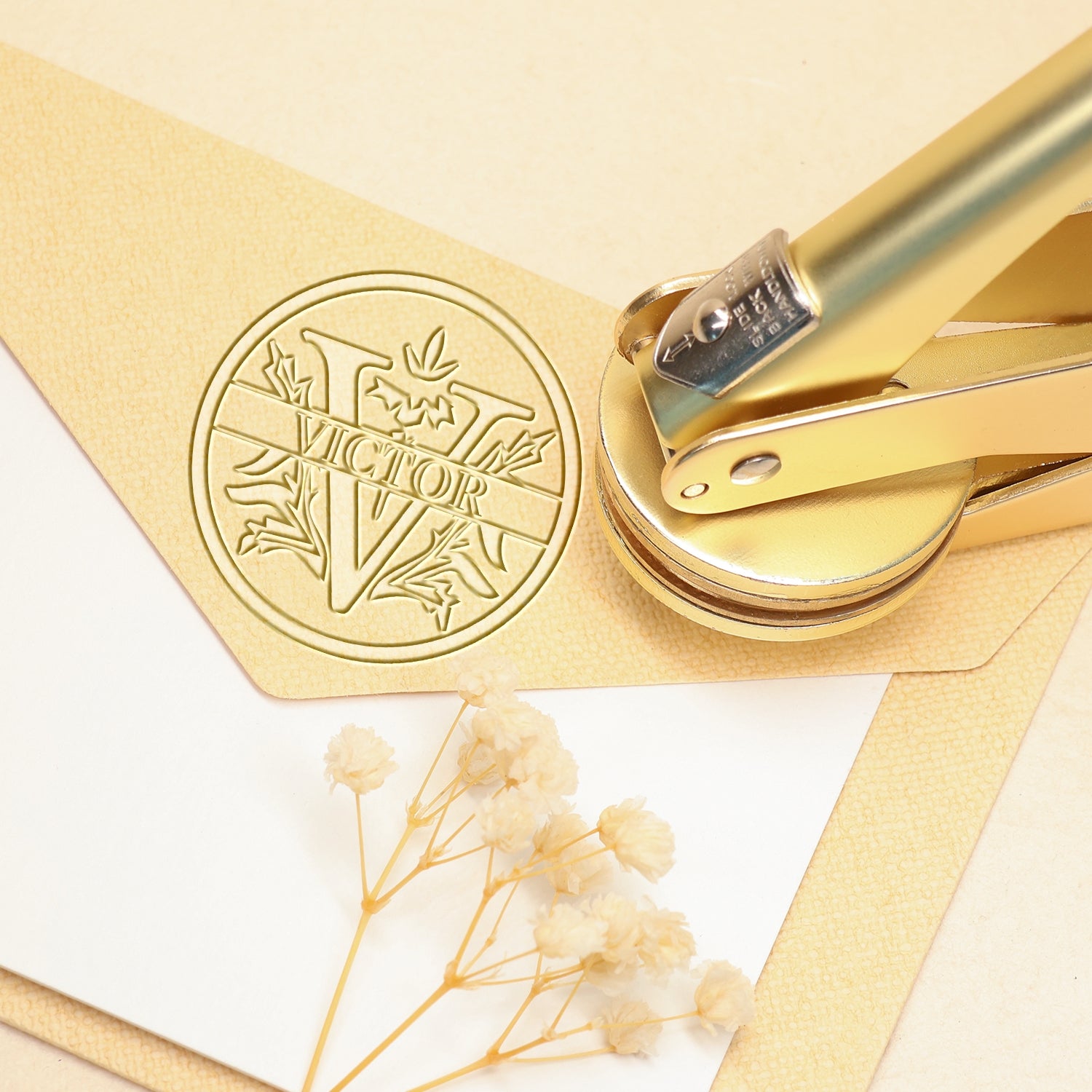 Chancela de Nome Floral Personalizado de 26 Letras - V V11